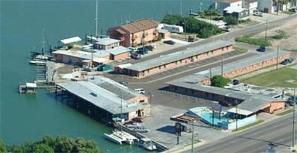 White Sands Inn, Marina, Bar & Grill Port Isabel Exterior photo