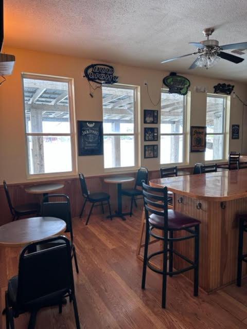 White Sands Inn, Marina, Bar & Grill Port Isabel Exterior photo