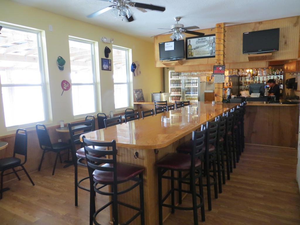 White Sands Inn, Marina, Bar & Grill Port Isabel Exterior photo